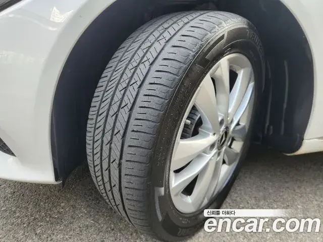 Mercedes-Benz C-Class 2020 — Photo 18/20