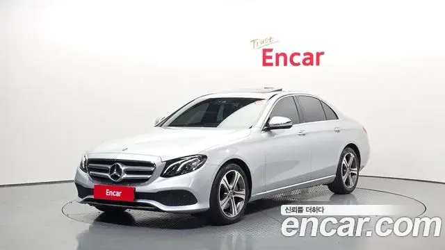 Mercedes-Benz E-Class 2019 — Фото 1/20
