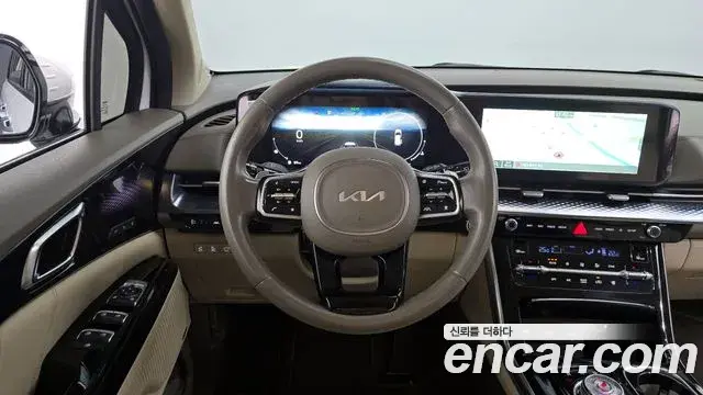 Kia Carnival 2021 — Şəkil 17/20