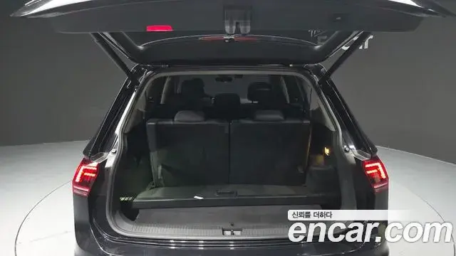 Volkswagen Tiguan Allspace 2020 — ფოტო 20/20