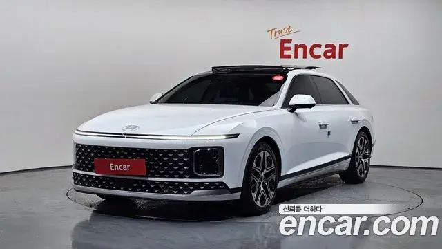 Hyundai Grandeur Hybrid 2023 — Photo 20/20