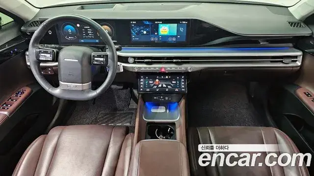Hyundai Grandeur Hybrid 2023 — Photo 17/20
