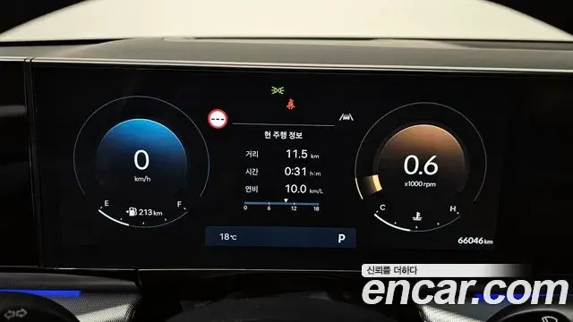 Hyundai Grandeur Hybrid 2023 — Photo 8/20