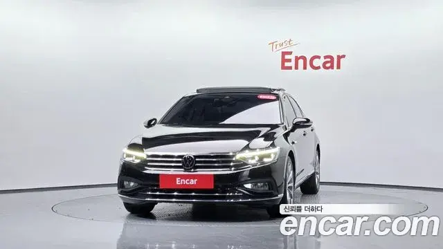 Volkswagen Passat GT 2021 — Фото 3/20