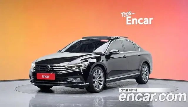 Volkswagen Passat GT 2021 — Фото 1/20