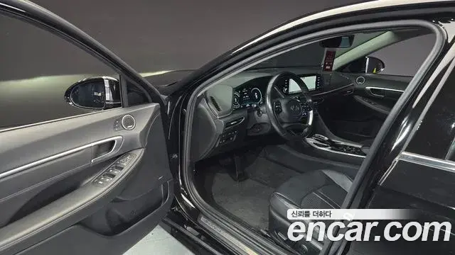 Hyundai Sonata Hybrid 2021 — Şəkil 6/20