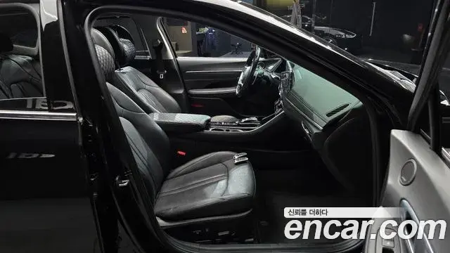 Hyundai Sonata Hybrid 2021 — Şəkil 14/20