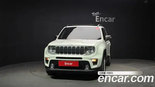 Jeep Renegade 2019 — Photo 19/20