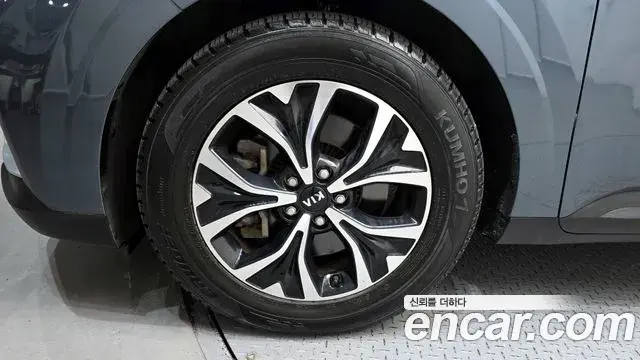Kia Carnival 2021 — Şəkil 4/20