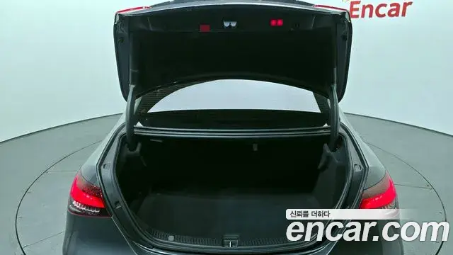 Mercedes-Benz E-Class 2020 — Şəkil 15/20