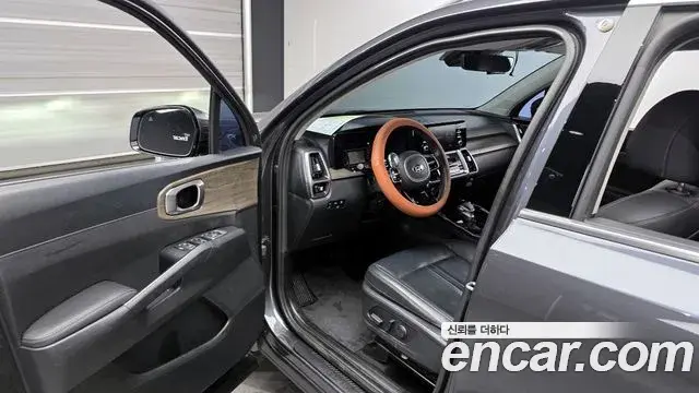 Kia Sorento 2021 — Фото 9/20