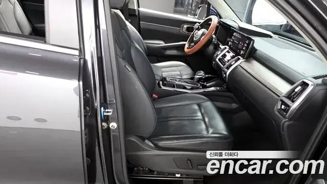 Kia Sorento 2021 — Фото 12/20