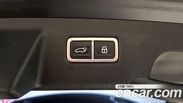 Kia Sorento 2021 — Фото 20/20