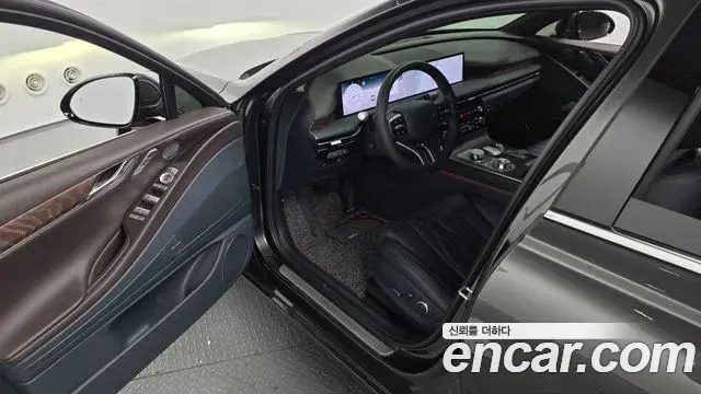 Genesis G80 2025 — ფოტო 14/21