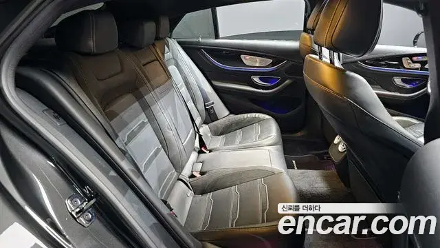 Mercedes-Benz AMG GT 2021 — Фото 12/20