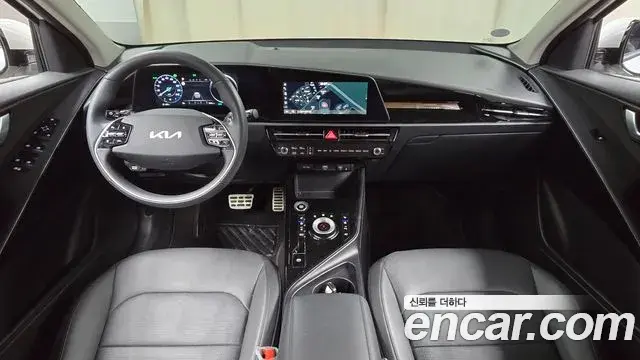 Kia Niro 2025 — Фото 7/20