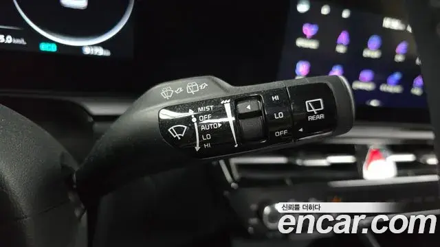 Kia Niro 2025 — Фото 18/20