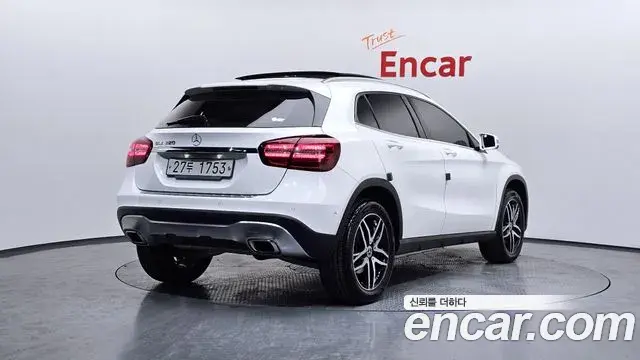 Mercedes-Benz GLA-Class 2019 — ფოტო 33/33