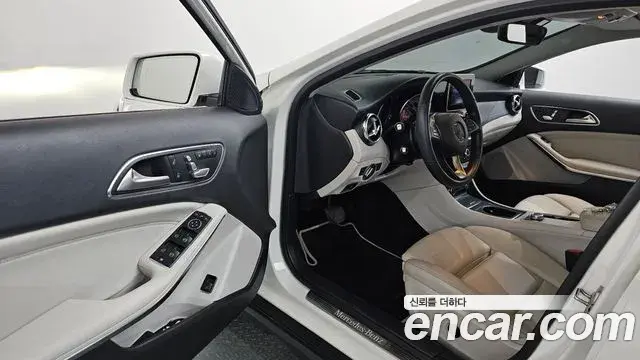 Mercedes-Benz GLA-Class 2019 — ფოტო 3/33