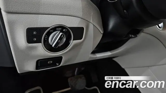 Mercedes-Benz GLA-Class 2019 — ფოტო 11/33