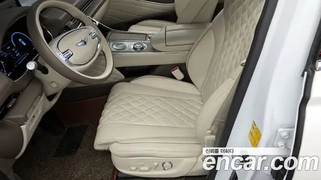 Genesis GV80 2021 — ფოტო 28/36
