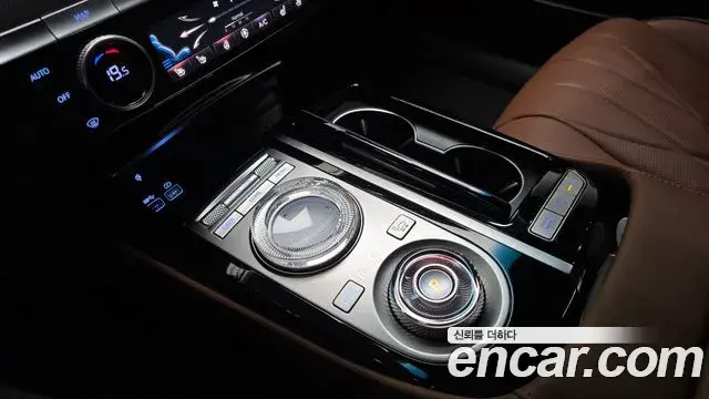 Genesis G80 2020 — ფოტო 15/20