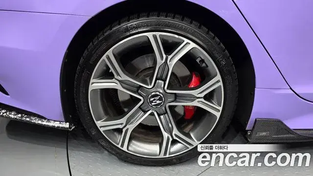 Kia Stinger 2019 — Photo 10/33