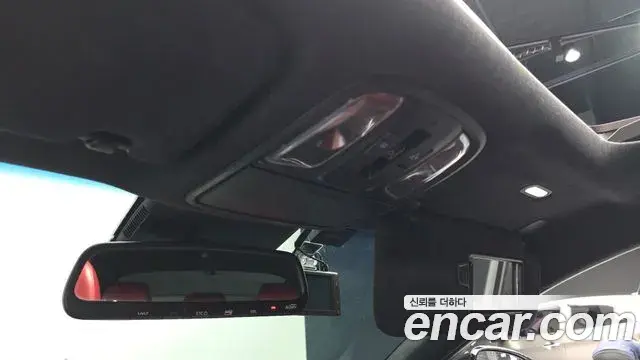 Kia Stinger 2019 — Photo 25/33