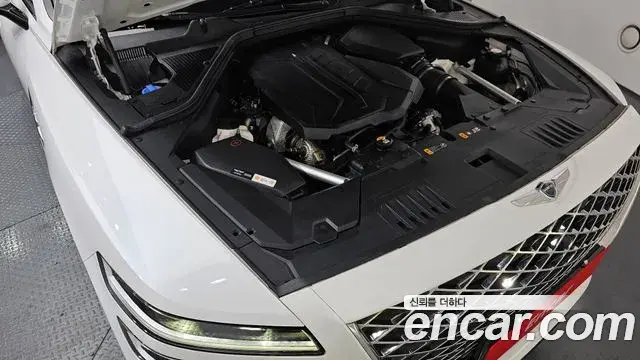 Genesis GV80 2020 — ფოტო 41/42