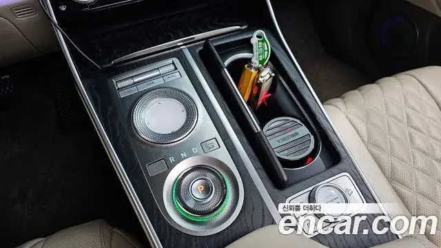 Genesis GV80 2020 — ფოტო 33/42