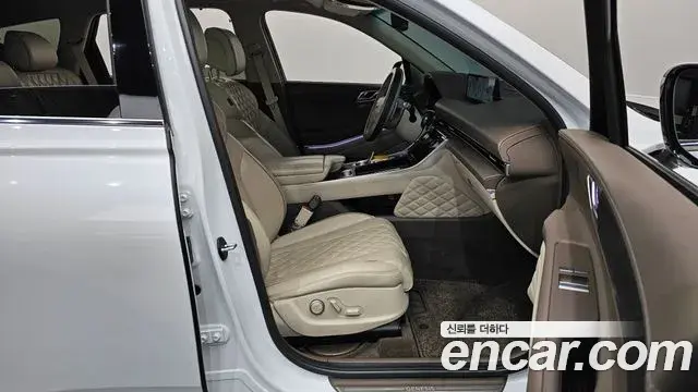 Genesis GV80 2020 — ფოტო 36/42
