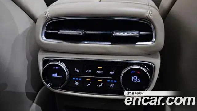 Genesis GV80 2020 — ფოტო 9/42