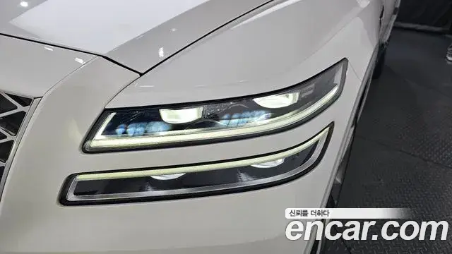 Genesis GV80 2020 — ფოტო 8/42