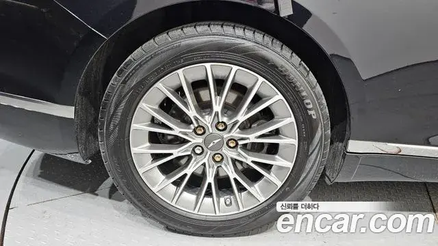 Genesis G80 2021 — Photo 4/20