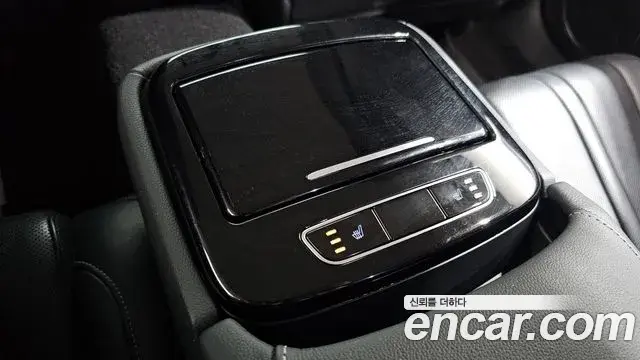 Genesis G80 2021 — Photo 8/20