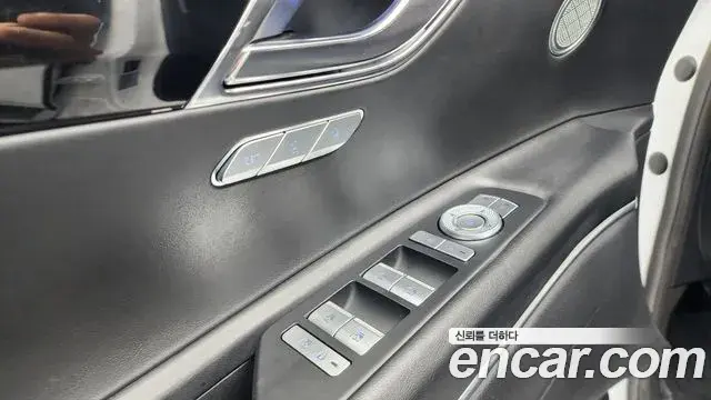 Genesis GV80 2021 — Şəkil 27/41