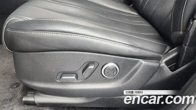 Genesis GV80 2021 — Şəkil 18/41