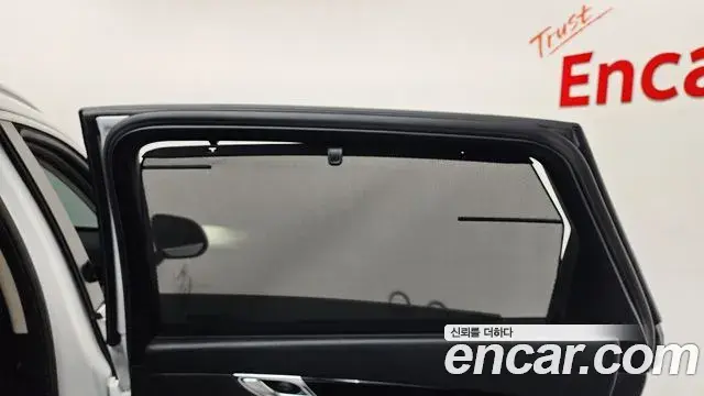 Genesis GV80 2021 — Şəkil 32/41