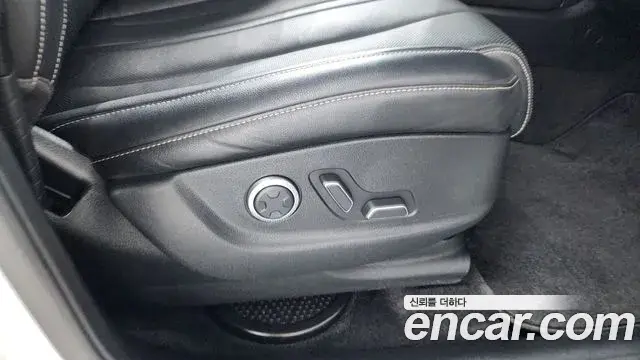 Genesis GV80 2021 — Şəkil 39/41