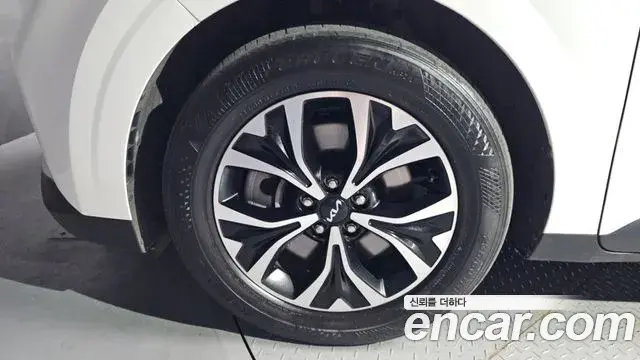 Kia Carnival 2022 — Photo 5/20