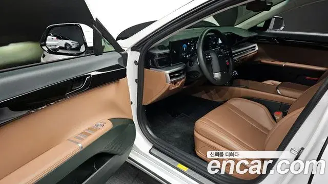 Hyundai Grandeur Hybrid 2024 — ფოტო 18/20