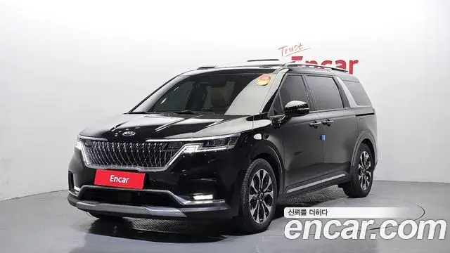 Kia Carnival 2021 — Фото 1/20