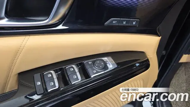 Kia Carnival 2021 — Фото 12/20