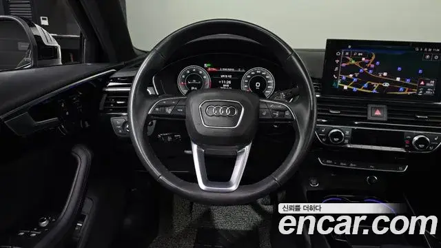 Audi A4 2021 — Фото 12/20