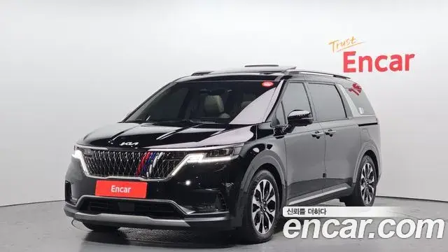 Kia Carnival 2023 — Photo 1/20
