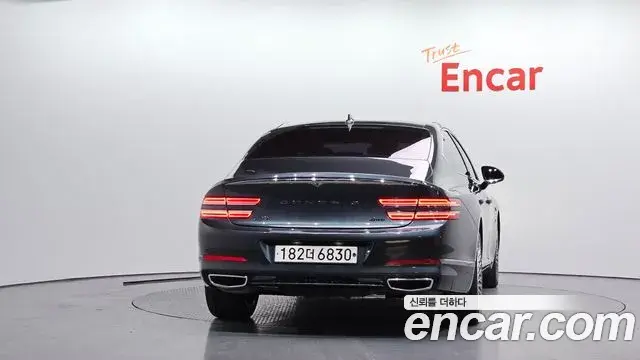 Genesis G80 2020 — Photo 25/30