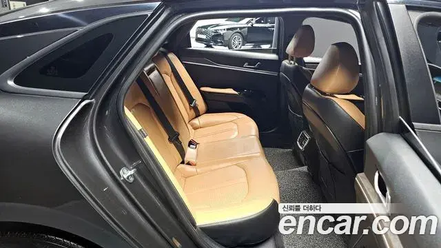 Kia K5 2020 — Şəkil 13/20