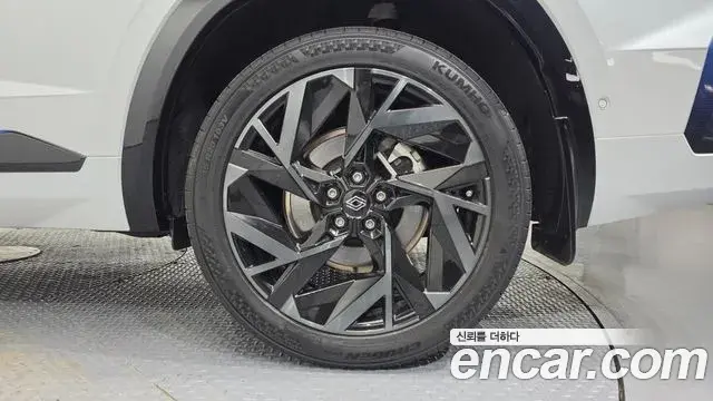 Renault Samsung Grand Koleos 2024 — Photo 12/31