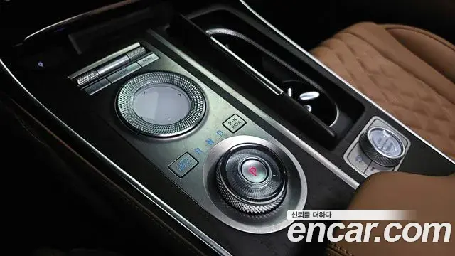 Genesis GV80 2022 — ფოტო 8/31