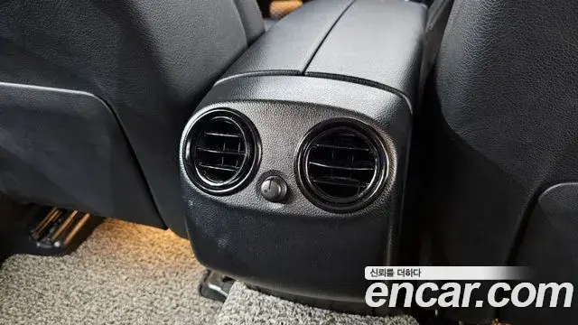 Mercedes-Benz GLC-Class 2018 — ფოტო 12/31